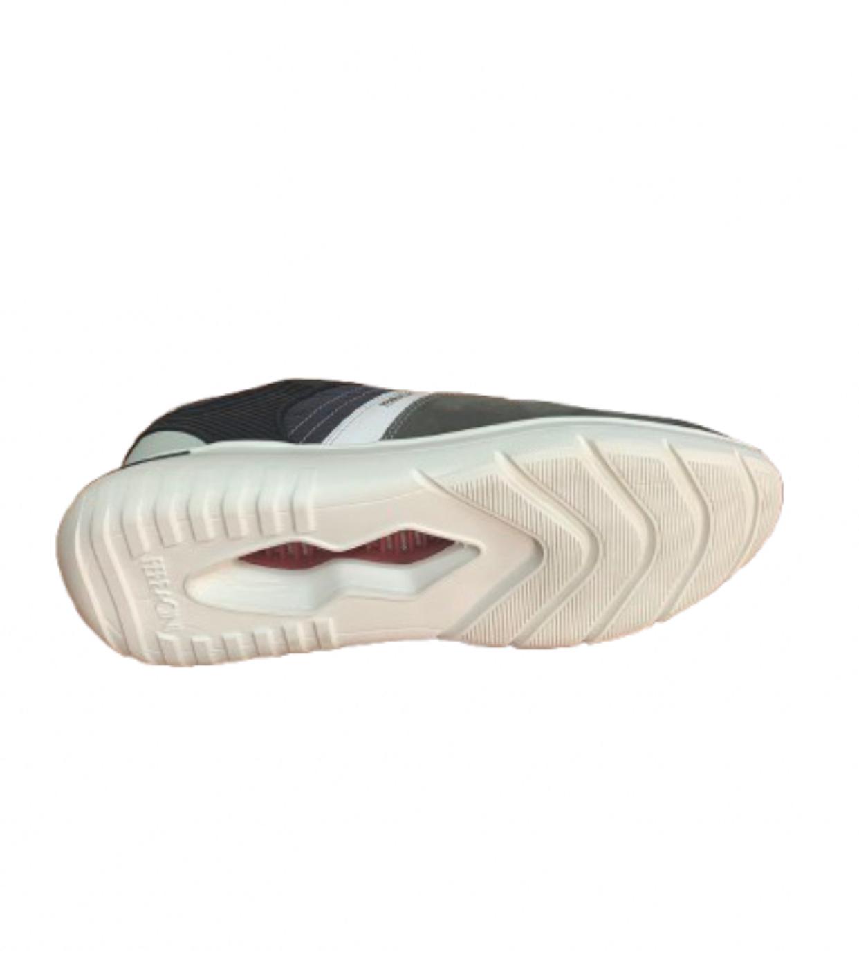 27aa9d05-6329-4f12-bb6f-8999614be3f4